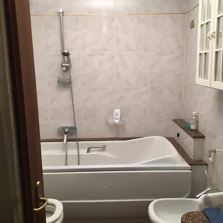 Il Nido Del Gabbiano Apartamento Savona Exterior foto